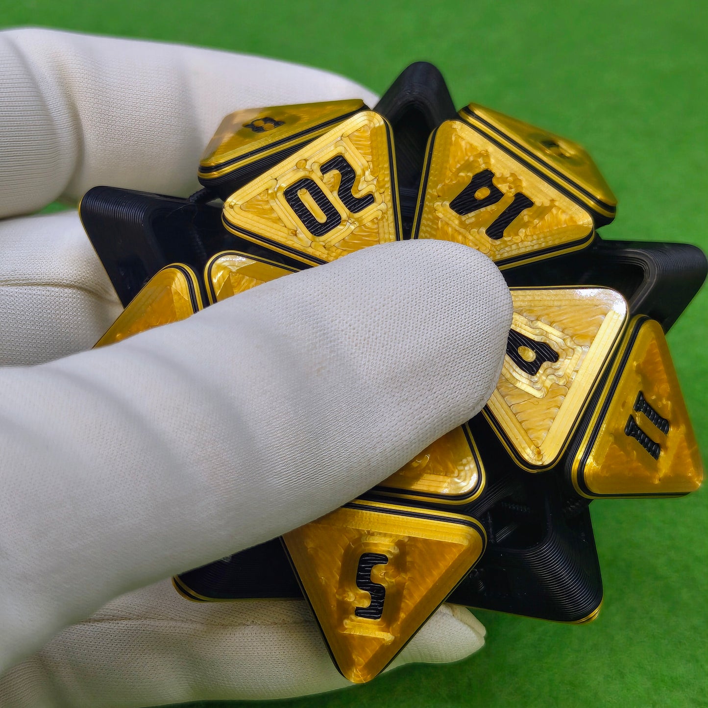 Flexi D20 Glossy | 3D Printed Fidget Dice for Tabletop Gamers & RPG Fans