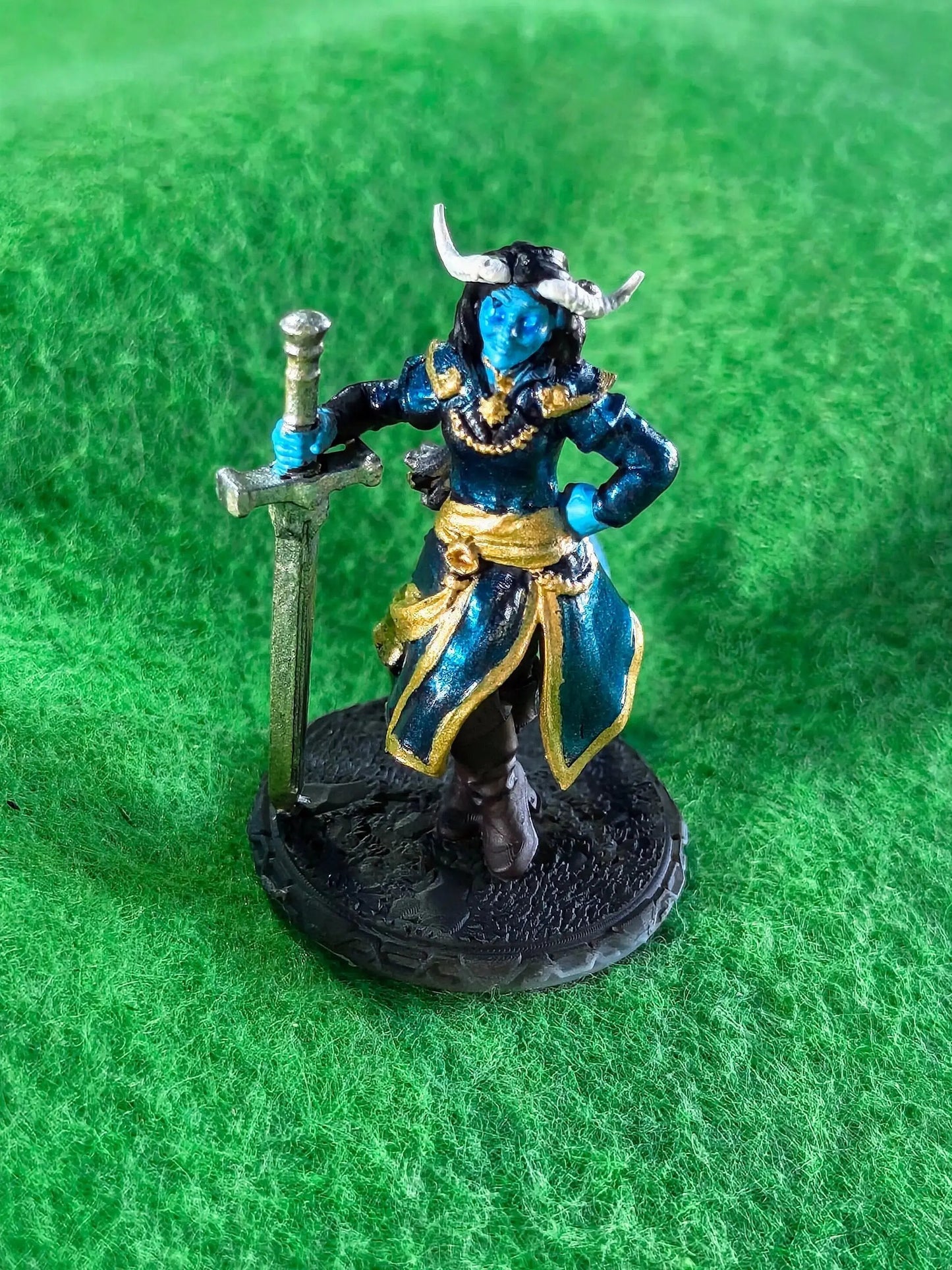 Sat 15th Nov | 4-11pm | Paint & Play L5 Dungeons and Dragons Six Sided Society