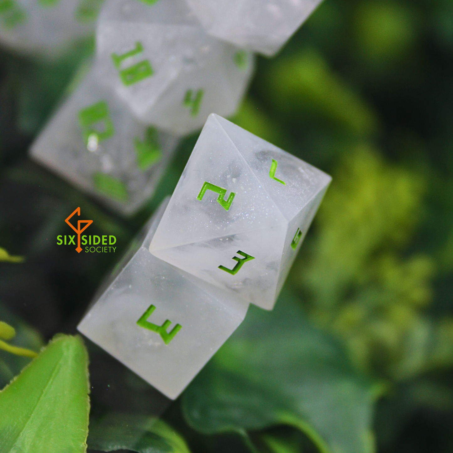 Handmade dice set of 7 | White Pearl
