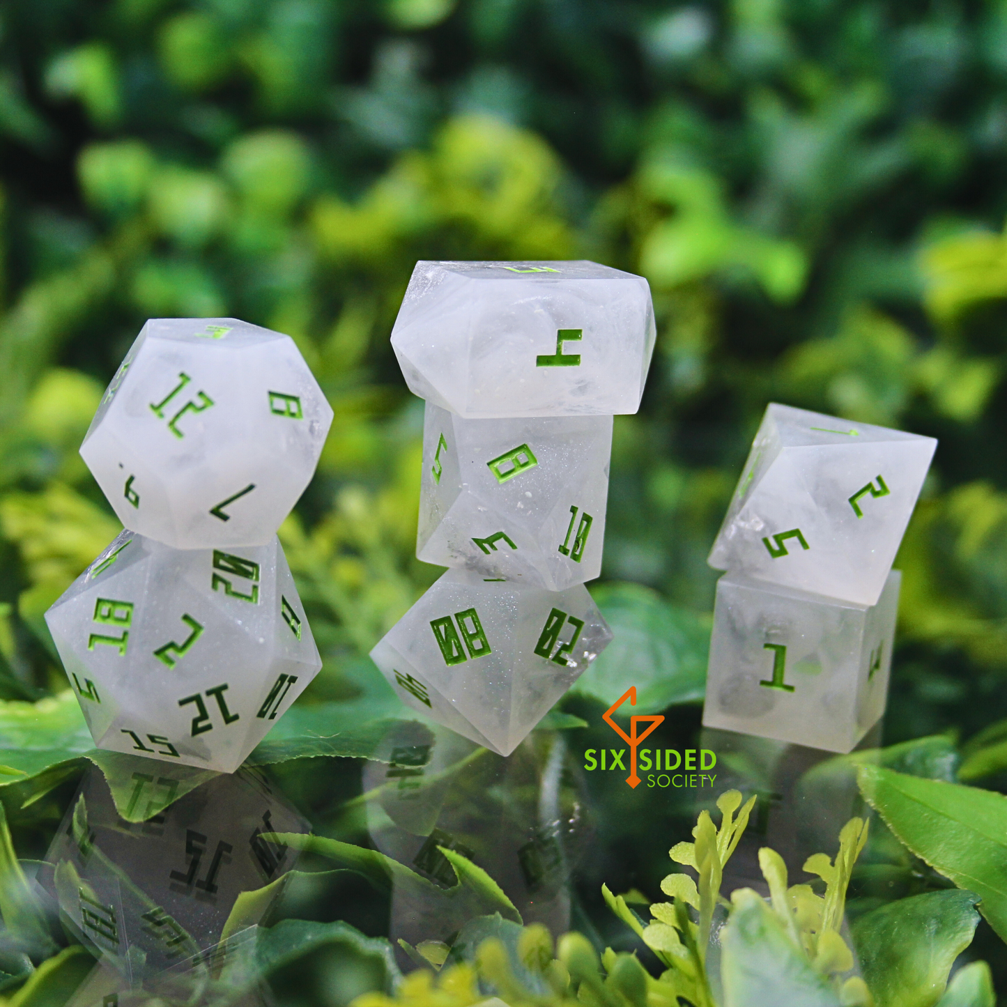 Handmade dice set of 7 | White Pearl
