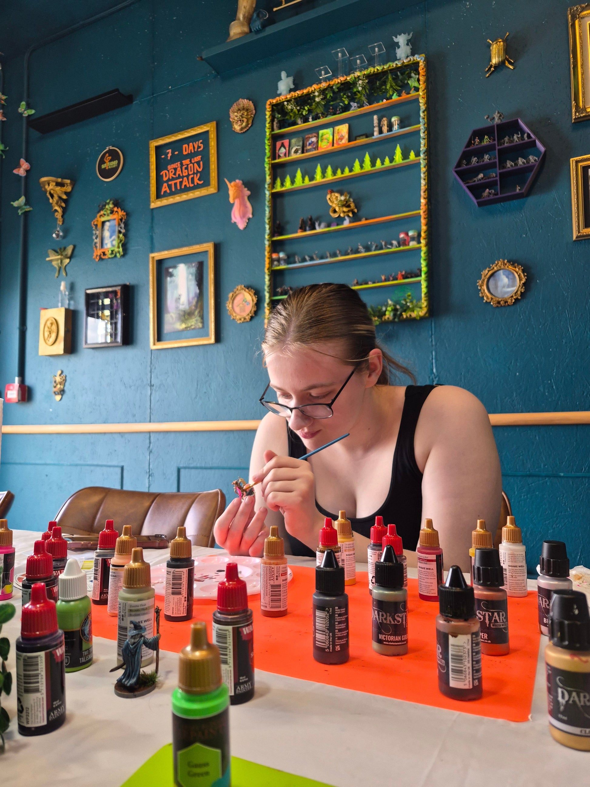 Sun 4th Oct | 11-3pm | Miniature Painting Social Six Sided Society