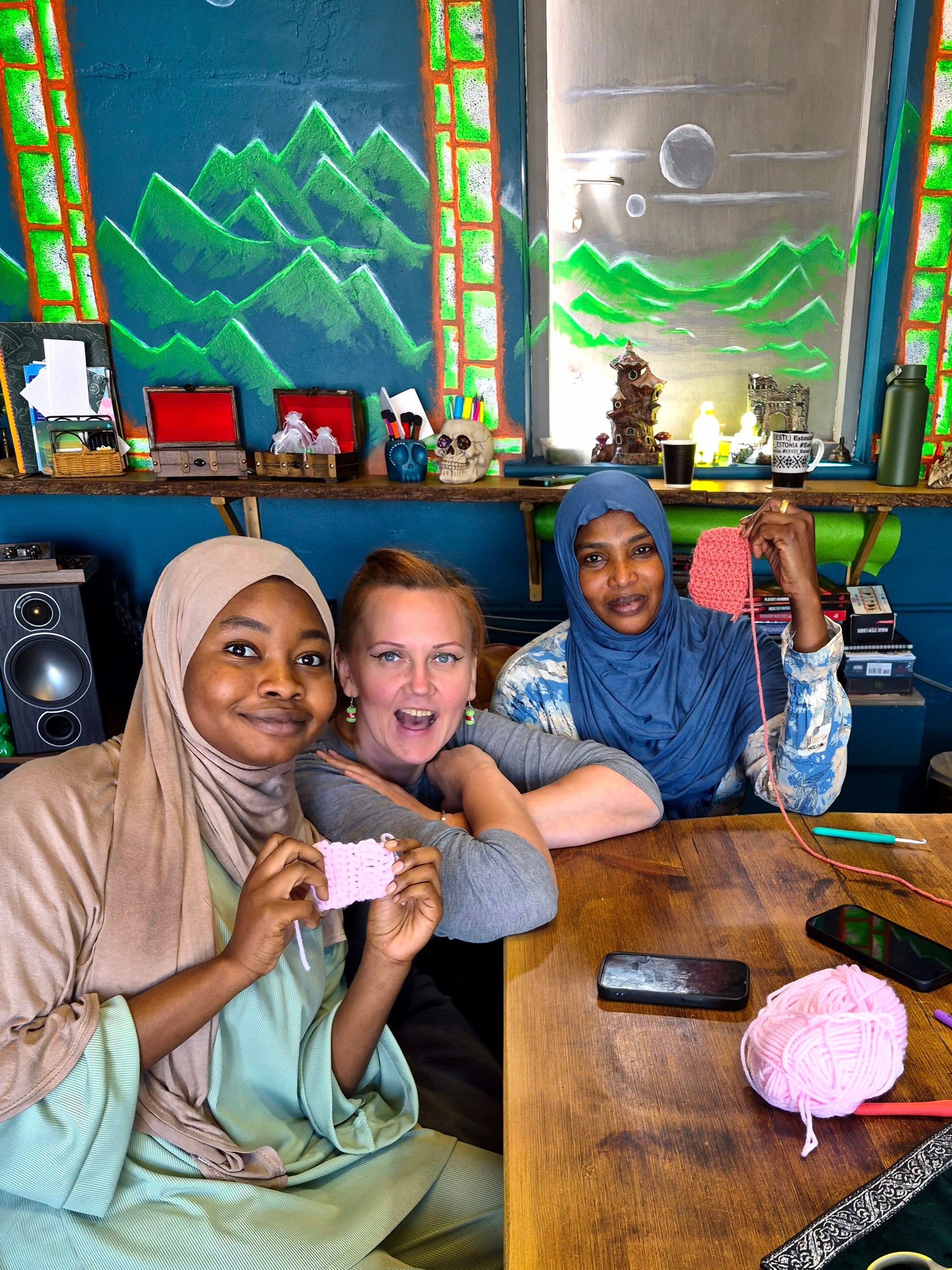 Sat 17th Oct | 4-6pm | Crochet Club Coventry for beginners Six Sided Society