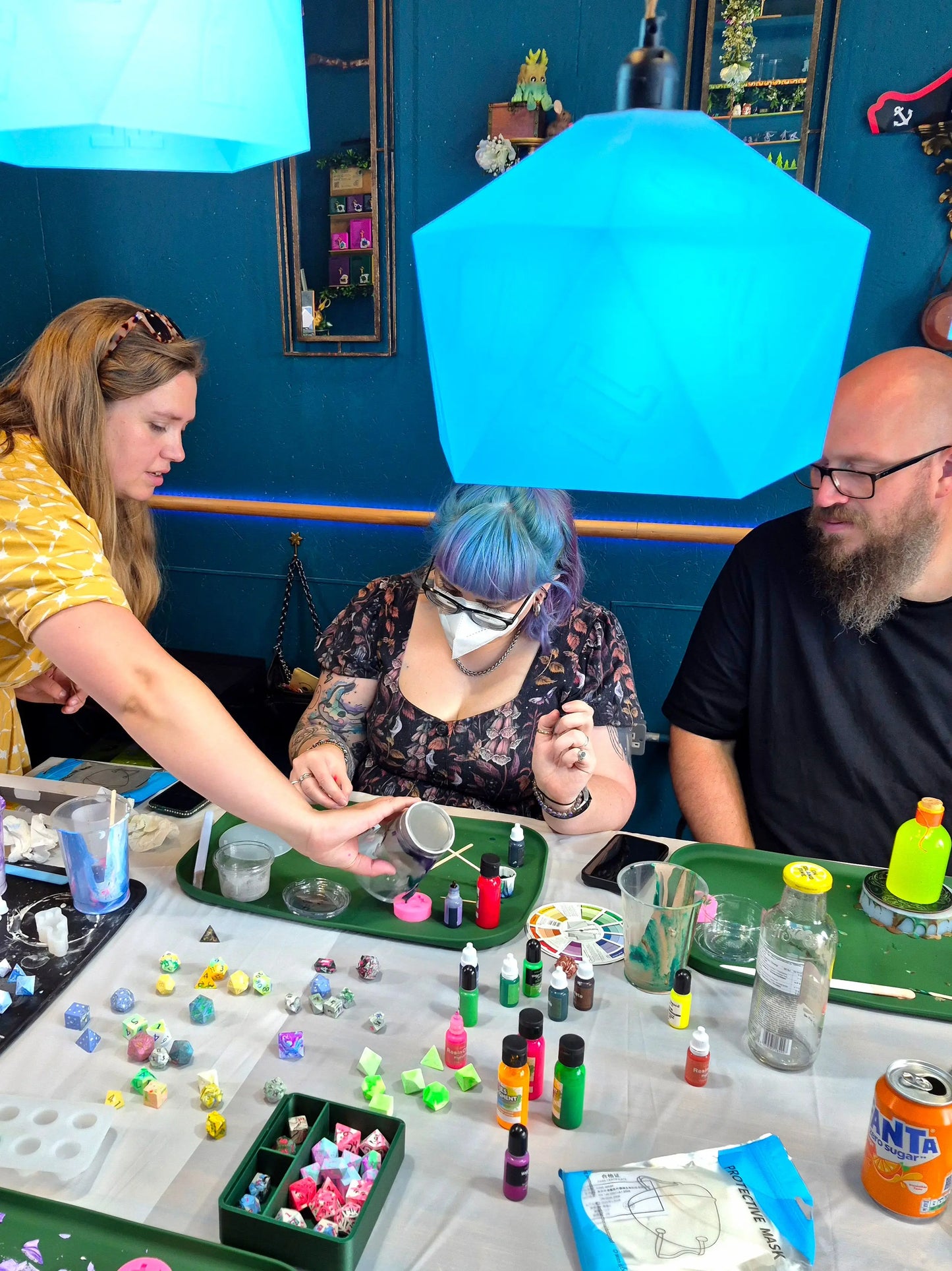 Sun 13th Sept | 11-12:30pm | Eco Resin Dice Pouring