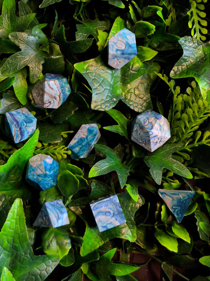 Sat 19th Dec | 2-3:30pm | Eco Resin Dice Pouring Six Sided Society