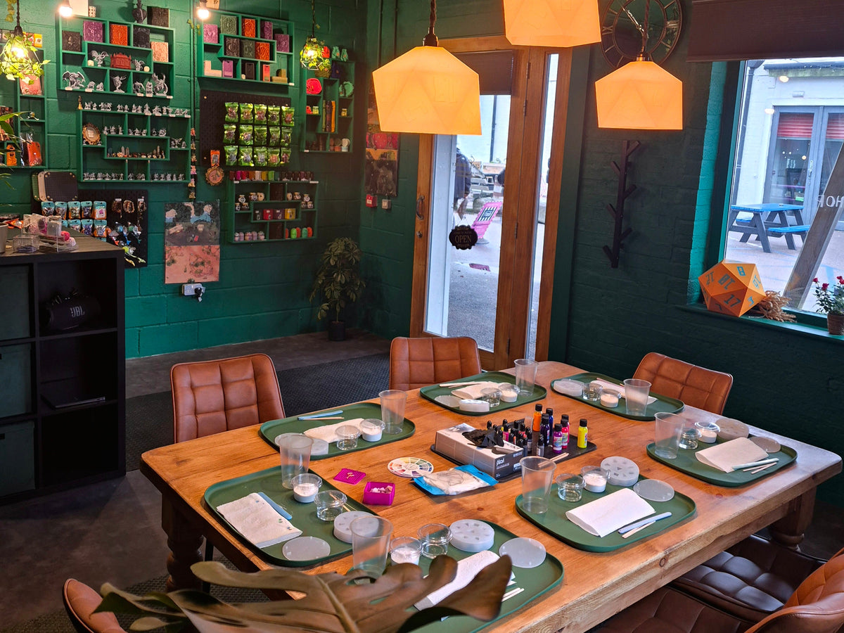 Wed 11th Nov | 6-9pm | Painting Social for Minis & Dice Six Sided Society