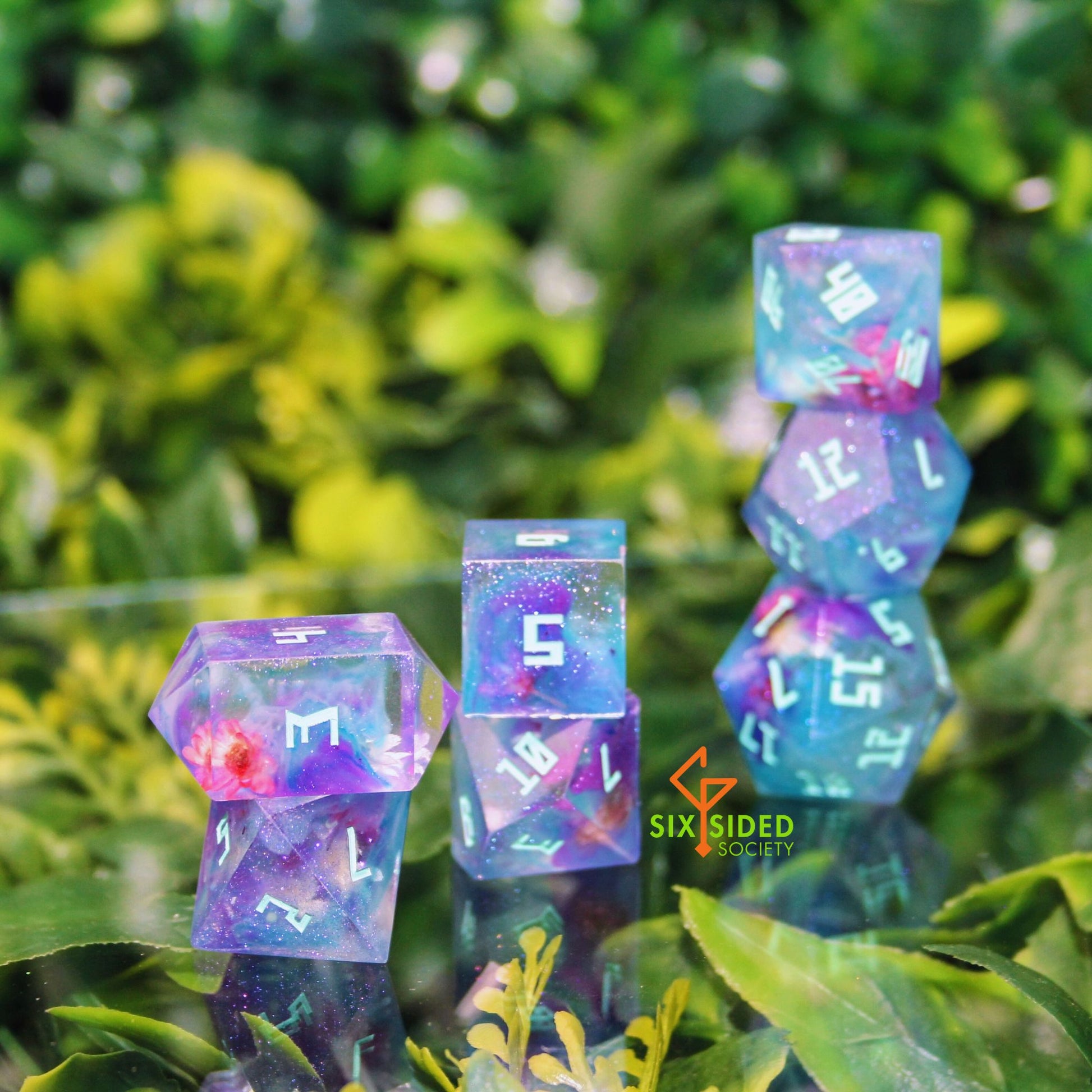 Handmade dice set of 7 | Purple-Blue