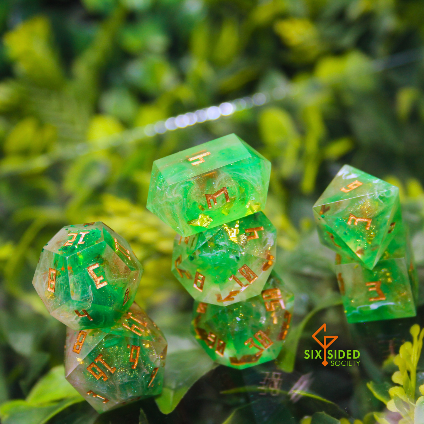 Handmade dice set of 7 | Green