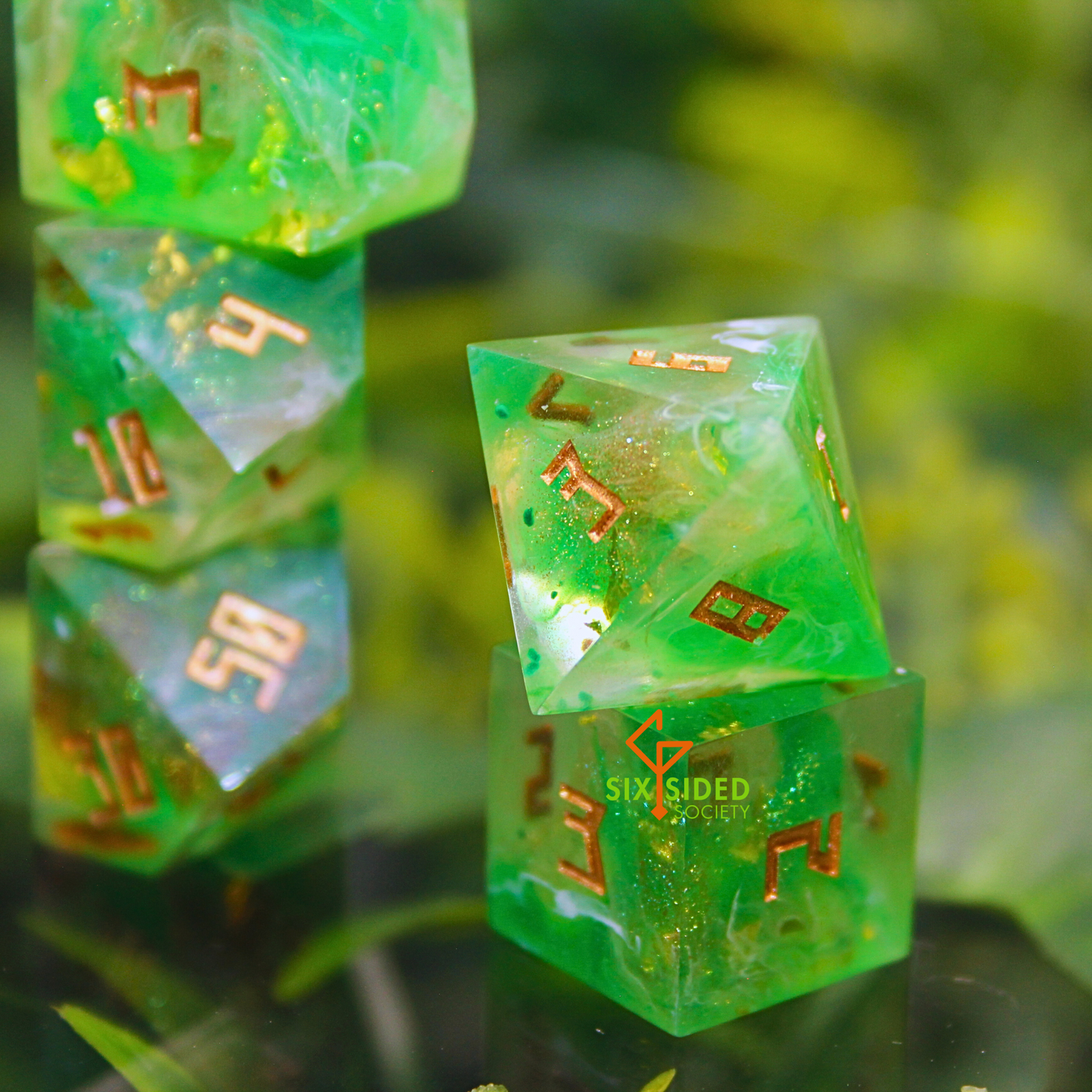 Handmade dice set of 7 | Green