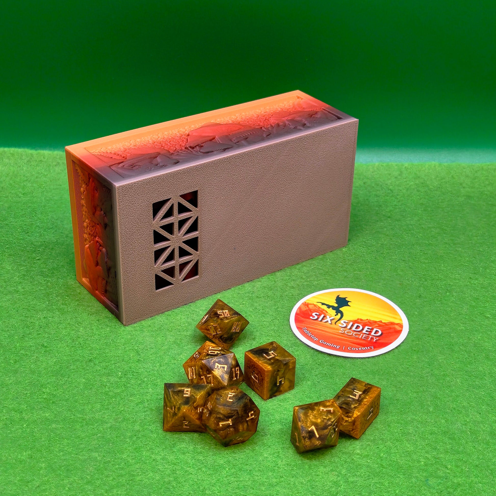 3D Printed Autumn Mushroom Folding Dice Tower for Dungeons & Dragons and tabletop RPGs
