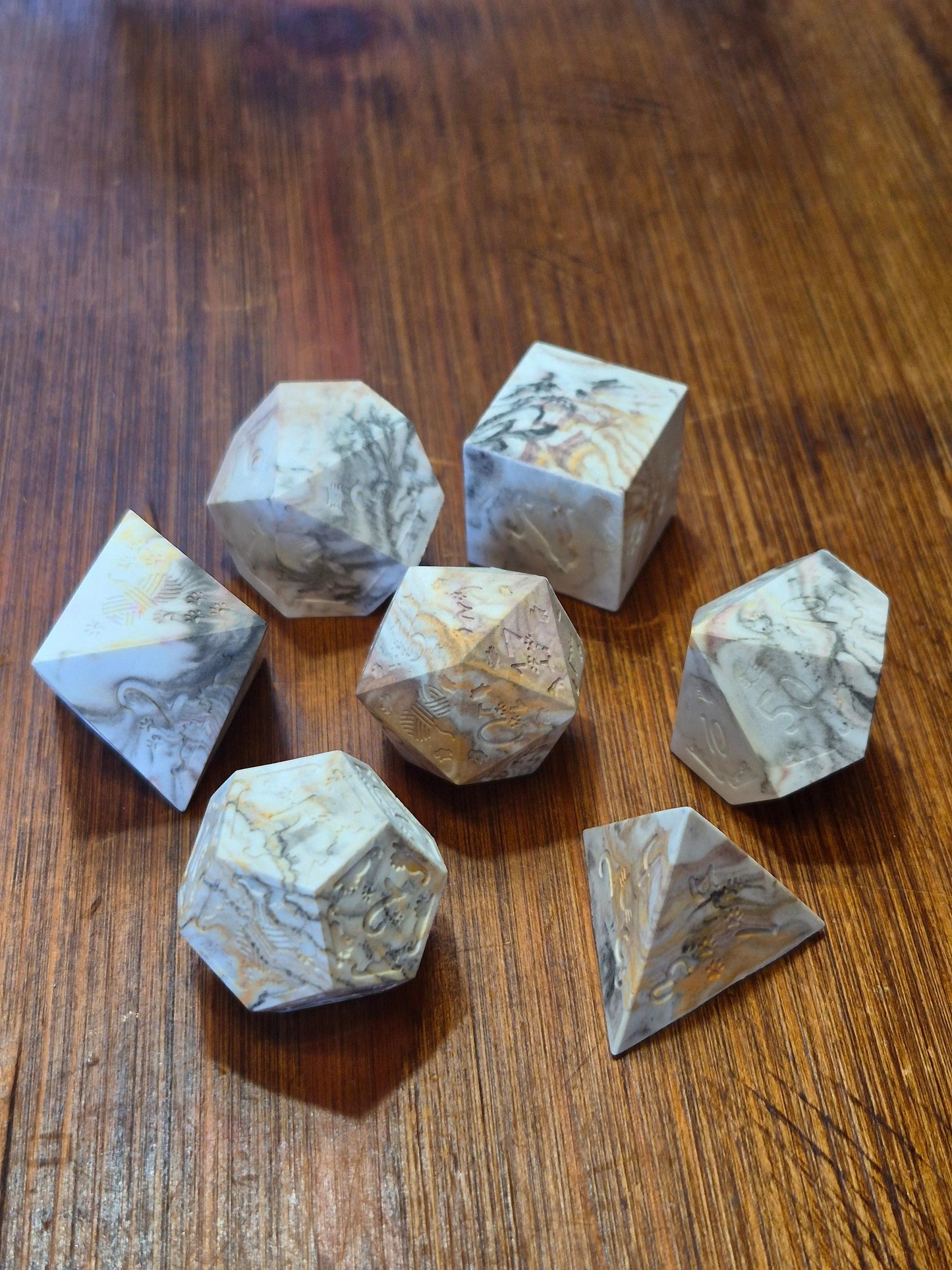 Sat 4th Jul | 2-3:30pm | Eco Resin Dice Pouring